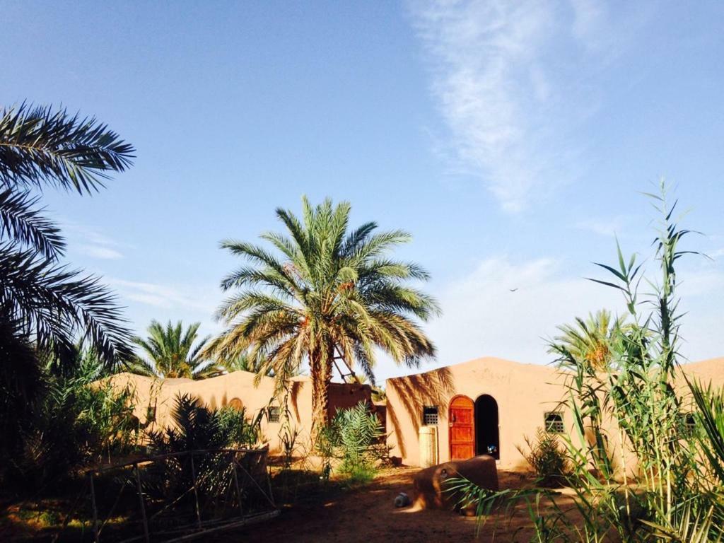 Hotel Chez Madani M’hamid El Ghizlane Exterior foto
